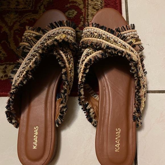 💯 Authentic KAANAS IBIZA Sandals - Picture 3 of 6